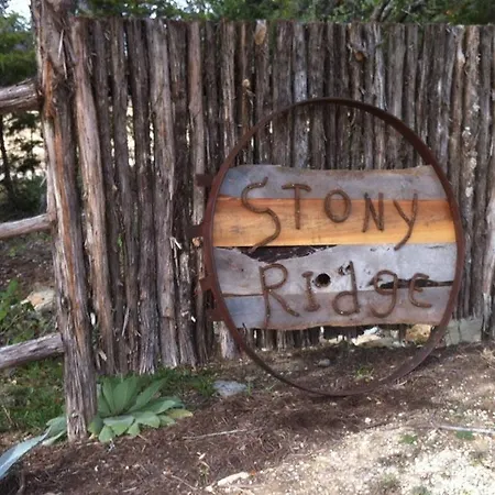 Luxury Cabins @Stony Ridge-Ruby